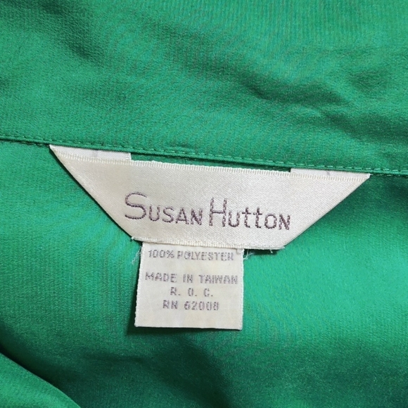 Vintage Susan Hutton Green Silky Blouse w/High Neckline - Picture 3 of 9